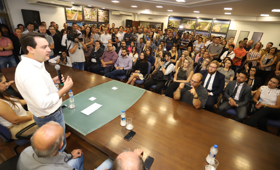 Governador Carlos Massa Ratinho Junior libera recursos para pavimentação asfáltica em Araucária. - Araucária, 20/03/2019 - Foto: José Fernando Ogura/ANPr