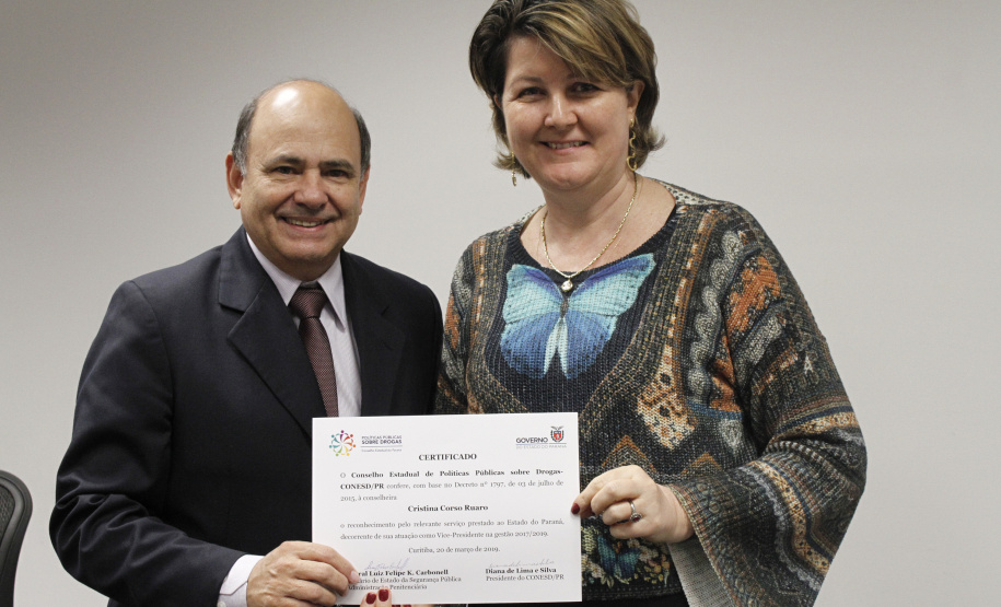 O secretário da Segurança Pública e Administração Penitenciária do Paraná, Luiz Felipe Carbonell, participou nesta quarta-feira (20) da solenidade de posse do novo presidente e dos novos conselheiros dos Conselho Estadual de Políticas Públicas sobre Drogas (Conesd) para o biênio 2019-2021.A cerimônia ocorreu na sede da secretaria, no Centro Cívico, em Curitiba.  -  Curitiba, 20/03/2019  -  Foto: Divulgação SESP