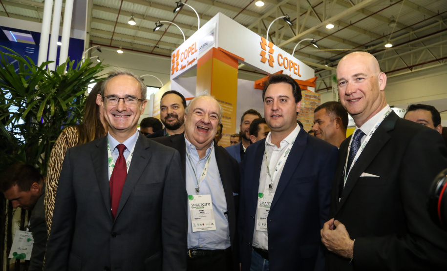 O governador Carlos Massa Ratinho Junior participa nesta quinta-feira (21), da segunda edição do Smart City Expo Curitiba 2019. Maior evento de cidades inteligentes do mundo, o Smart City acontece na Expo Barigui. Curitiba, 21/03/2019 - Foto: Gilson Abreu/ANPr
