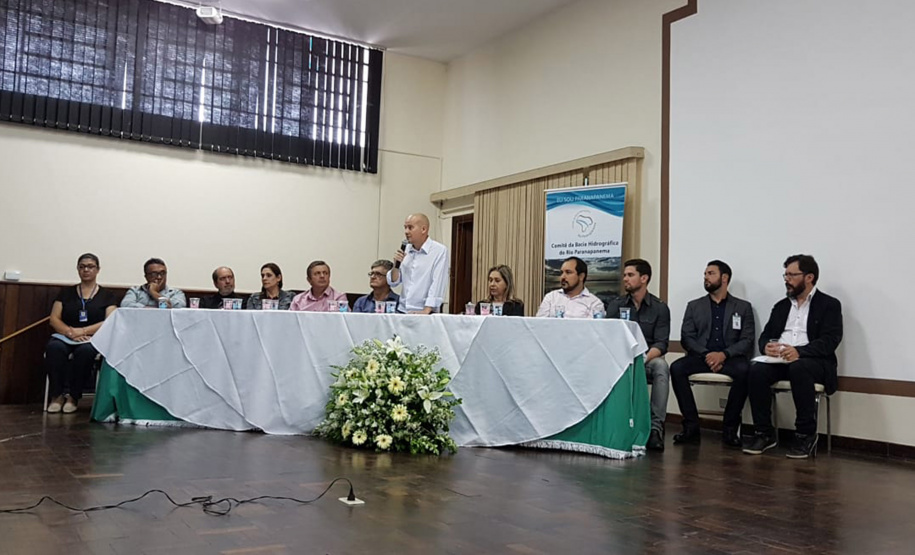 Discussões pautam desafios na interface entre resíduos sólidos e recursos hídricos. Foto: Sanepar