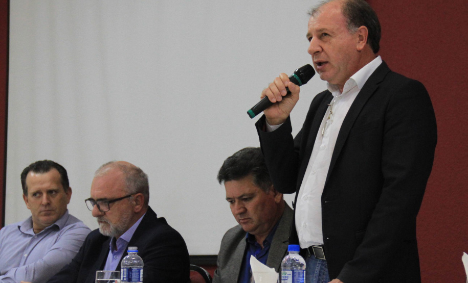 O secretário estadual do Desenvolvimento Urbano, João Carlos Ortega, empossou nesta quinta-feira (21) o secretário-executivo do Conselho Estadual das Cidades (ConCidades), Orlando Bonette. Foto: SEDU