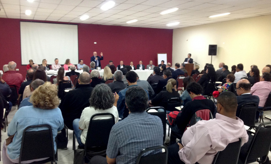 O secretário estadual do Desenvolvimento Urbano, João Carlos Ortega, empossou nesta quinta-feira (21) o secretário-executivo do Conselho Estadual das Cidades (ConCidades), Orlando Bonette. Foto: SEDU