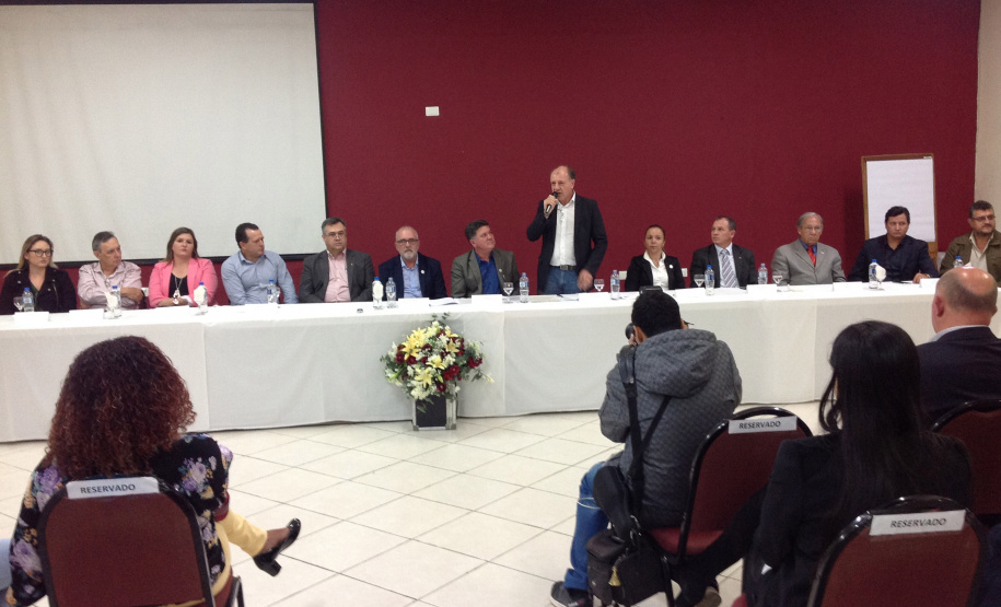 O secretário estadual do Desenvolvimento Urbano, João Carlos Ortega, empossou nesta quinta-feira (21) o secretário-executivo do Conselho Estadual das Cidades (ConCidades), Orlando Bonette. Foto: SEDU