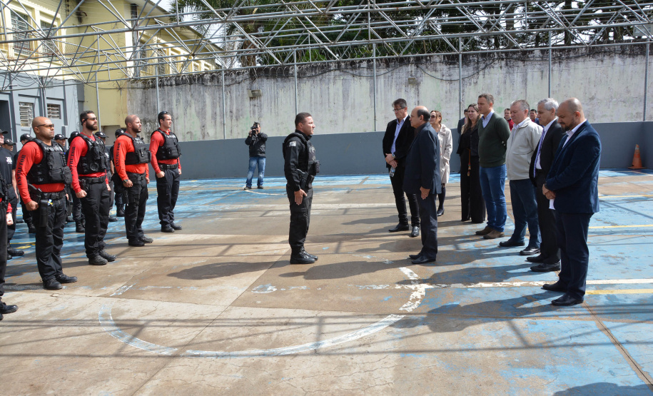 O Complexo Penitenciário de Piraquara, localizado na Região Metropolitana de Curitiba e considerado o maior do Estado, com cerca de 7 mil presos, passa por obras de ampliação para a criação de novas vagas no sistema prisional e os projetos que objetivam a ressocialização do preso