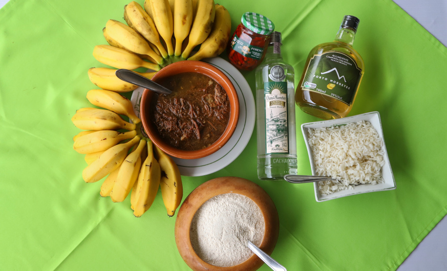 Produtos tradicionais do Litoral do Paraná, cachaça, barreado, balas de banana e farinha de mandioca já são reconhecidos nacional e internacionalmente pela sua qualidade, mas ainda falta um tempero nessa história: a certificação de Indicação Geográfica. Foto: José Fernando Ogura/ANPr