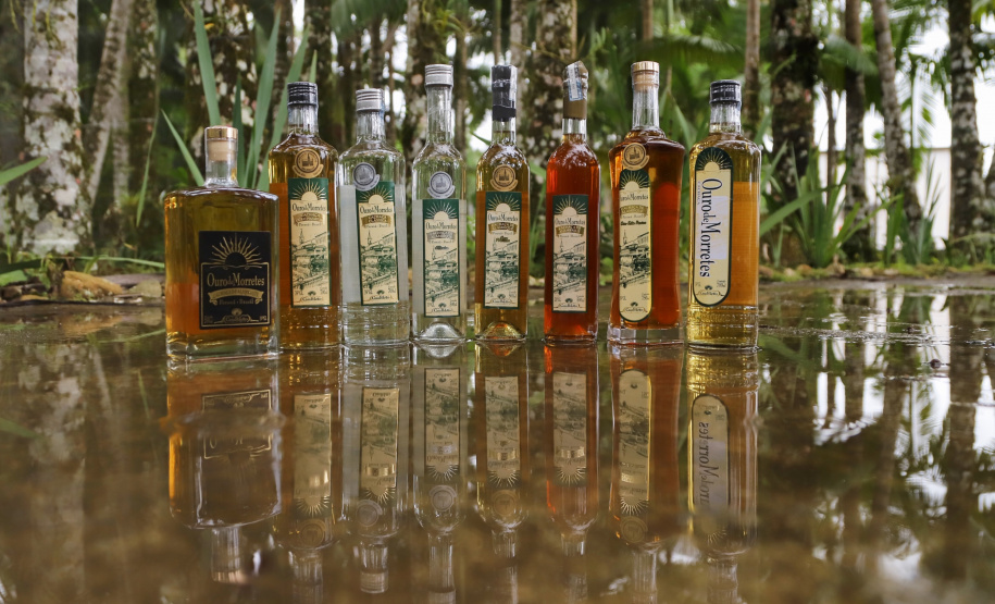 Produtos tradicionais do Litoral do Paraná, cachaça, barreado, balas de banana e farinha de mandioca já são reconhecidos nacional e internacionalmente pela sua qualidade, mas ainda falta um tempero nessa história: a certificação de Indicação Geográfica. Foto: José Fernando Ogura/ANPr