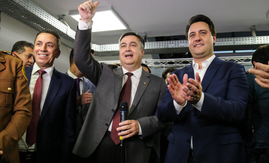 Governador Carlos Massa Ratinho Junior participa da posse do secretário de Estado da Saúde, Carlos Alberto Gebrim Preto (Beto Preto). Curitiba, 25/03/2019. Foto: Geraldo Bubniak/ANPr