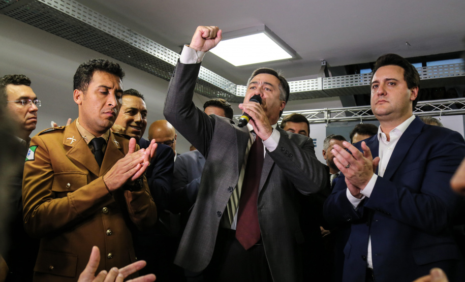Governador Carlos Massa Ratinho Junior participa da posse do secretário de Estado da Saúde, Carlos Alberto Gebrim Preto (Beto Preto). Curitiba, 25/03/2019. Foto: Geraldo Bubniak/ANPr
