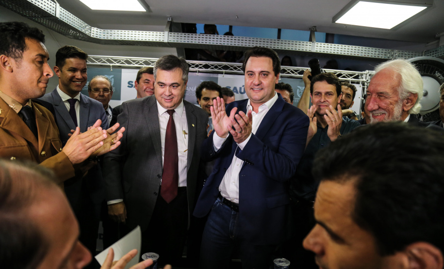 Governador Carlos Massa Ratinho Junior participa da posse do secretário de Estado da Saúde, Carlos Alberto Gebrim Preto (Beto Preto). Curitiba, 25/03/2019. Foto: Geraldo Bubniak/ANPr