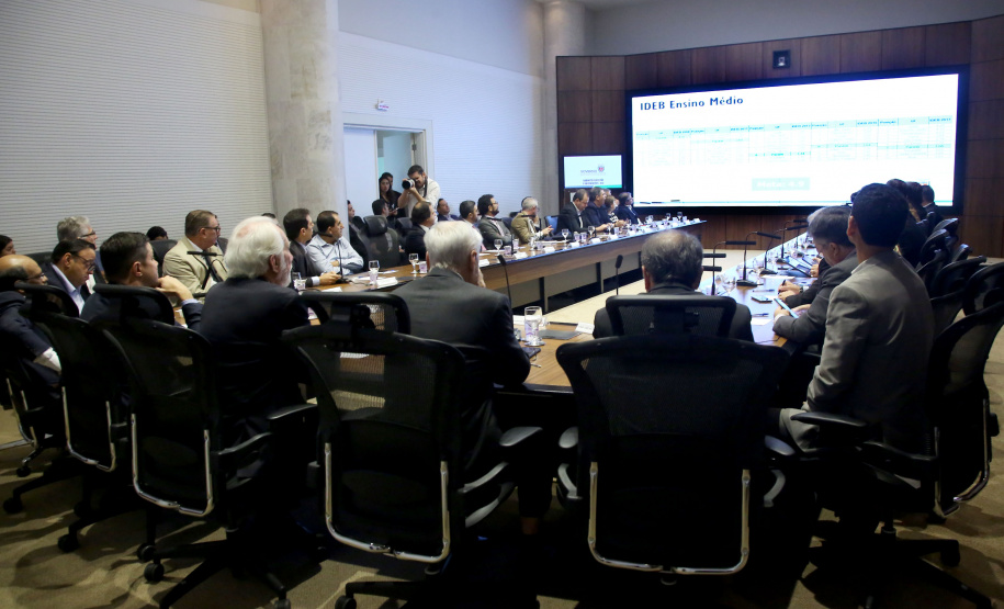 Vice-governador Darci Piana coordena Reunião com Secretariado, com a apresentação da Secretaria da Educação. - Curitiba, 26/03/2019 - Foto: Jaelson Lucas/ANPr