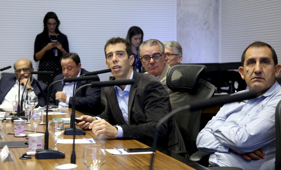 Vice-governador Darci Piana coordena Reunião com Secretariado, com a apresentação da Secretaria da Educação. Na foto, secretário Renato Feder - Curitiba, 26/03/2019 - Foto: Jaelson Lucas/ANPr