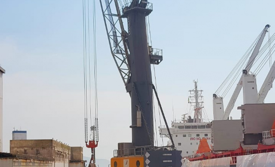 Porto de Antonina exporta farelo de soja não transgênica. Foto: Arquivo/TPPF