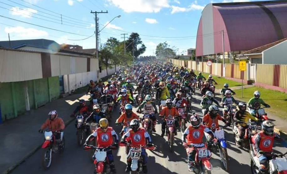 Encontro de Trilheiros Tombo na Lama, em Piên. Foto:https://www.facebook.com/TomboNaLama/
