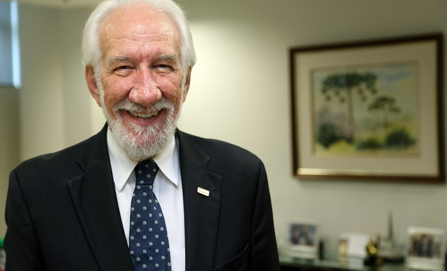 Consul Geral da Alemanha em São Paulo Axel Zeidler, e Cônsul Honorário da Alemanha em Curitiba Andreas F.H. Hoffrichter ,com o Vice-governador Darci Piana.Foto Gilson Abreu