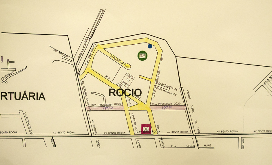 Os Portos do Paraná farão convênio com o Município de Paranaguá para recuperar as vias do entorno do Santuário Estadual de Nossa Senhora do Rocio. A obra visa melhorar o acesso da comunidade local, dos visitantes e peregrinos. O anúncio foi feito nesta terça-feira (27), no salão paroquial do Santuário.   -  Paranaguá, 27/03/2019  -  Foto: Claudio Neves/APPA