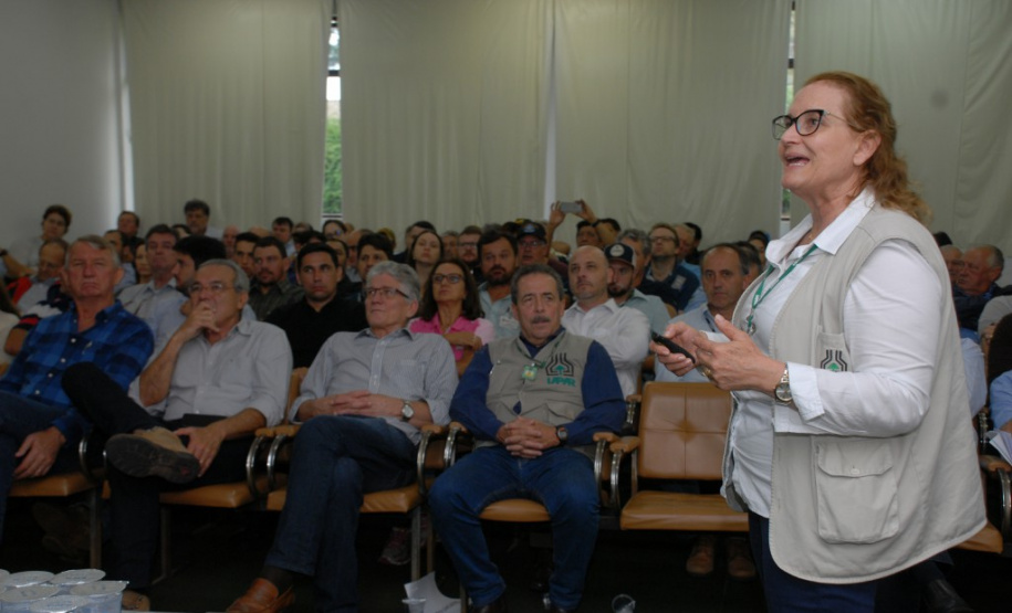 O secretário estadual da Agricultura e do Abastecimento, Norberto Ortigara, participou nesta quinta-feira (28) em Ponta Grossa do lançamento da cultivar de feijão-preto IPR Urutau, elaborada pelo Instituto Agronômico do Paraná (Iapar). - Ponta Grossa, 28/03/2019 - Foto: Edino Ferreira da Silva/ Iapar