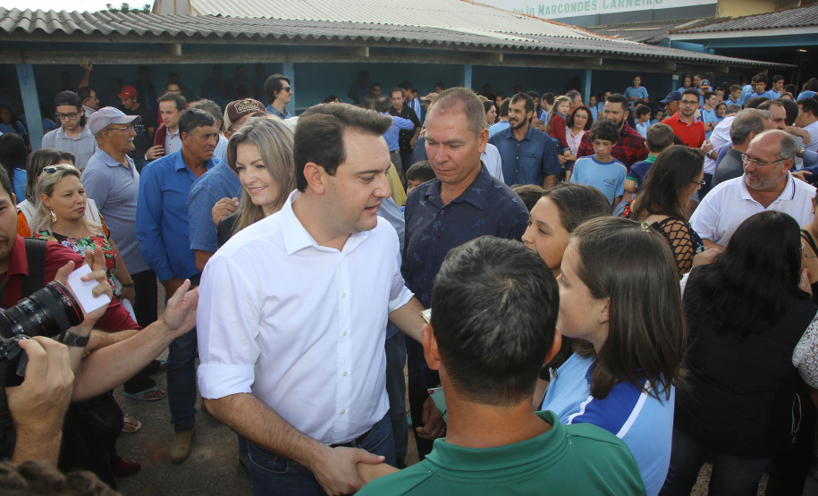 Governador Carlos Massa Ratinho Junior autoriza o início das obras de pavimentação de 9 quilômetros da estrada do Socavão, em Castro. Foto: Jaelson Lucas/ANPr