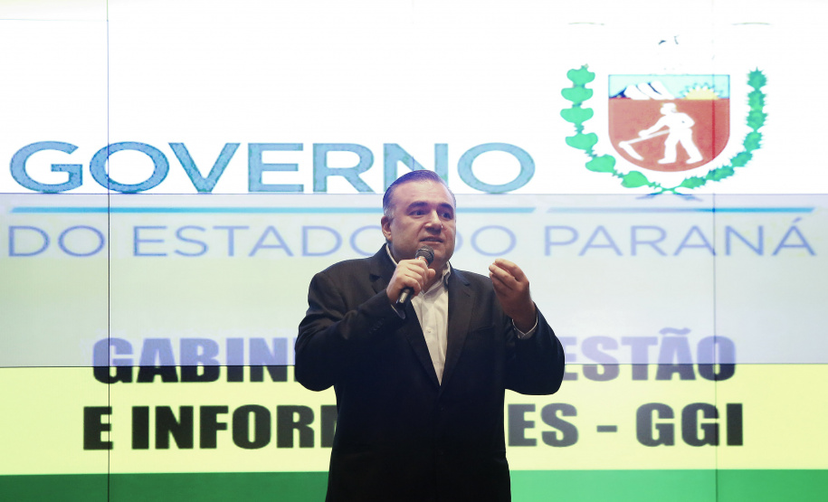 O Governo do Paraná, por meio da Secretaria da Justiça, Família e Trabalho, reforçou as ações de garantia de direitos, assistência social e apoio à geração empregos. Só nos três primeiros meses de gestão foram mais de 100 ações nesta área. O desempenho nesta área foi tema da reunião do vice-governador Darci Piana com o secretariado, realizada nesta terça-feira (2), no Palácio Iguaçu, em Curitiba. Curitiba, 02/04/2019  -  Foto: Jaelson Lucas/ANPr