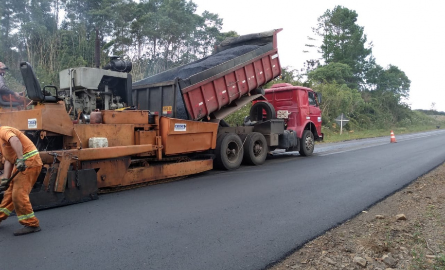 recapeamento da rodovia PR-170, trecho Entr. BR-153(Jangada do Sul) - Bituruna. Executados 25 km do total de 46,27 km.  -  Curitiba, 02/04/2019  -  Foto: Divulgação DER/SEIL