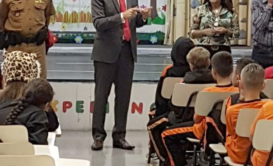 Diretor-geral do DER, João Alfredo Zampieri, participou da primeira unidade de Escola de Trânsito   -  Foto: Divulgação DER