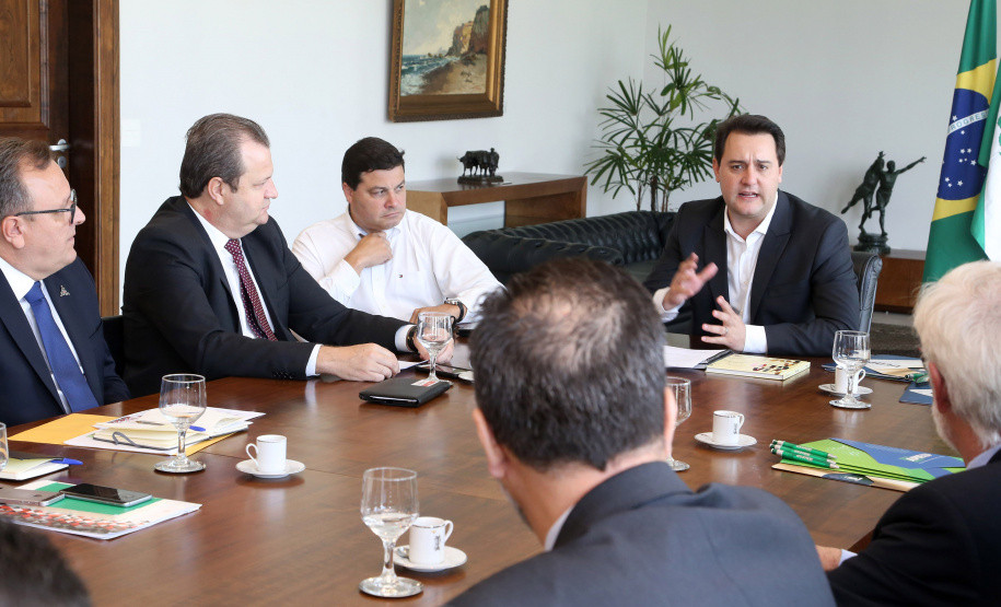 03/04/2019 - Governador Carlos Massa Ratinho Junior, recebe reitores das universidades do Paraná.
Foto Gilson Abreu/Anpr