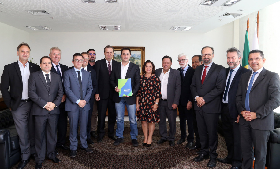 03/04/2019 - Governador Carlos Massa Ratinho Junior, recebe reitores das universidades do Paraná.
Foto Gilson Abreu/Anpr