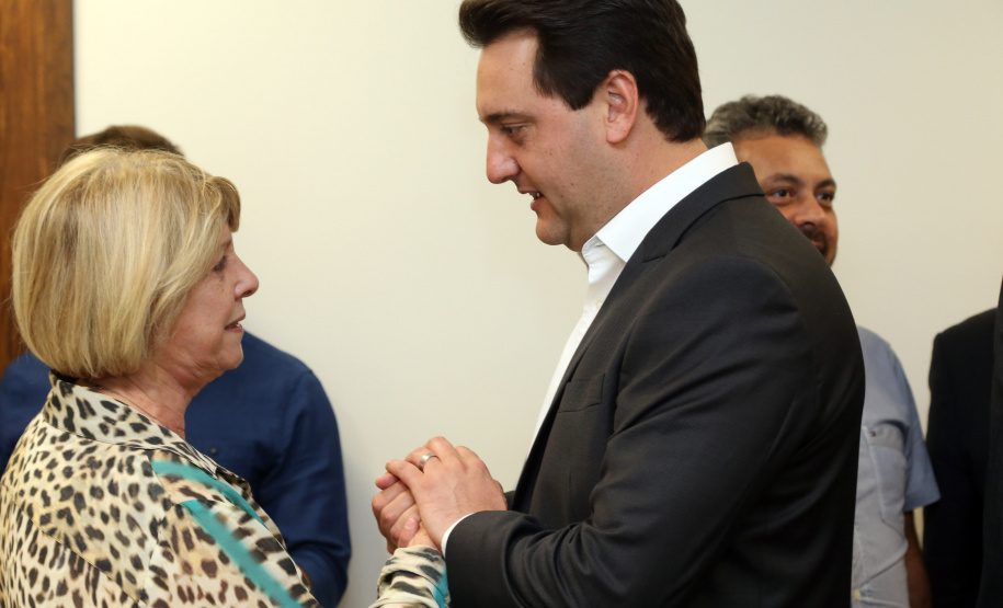 O governador Carlos Massa Ratinho Junior anunciou a redução nas taxas de juros das operações de crédito da Fomento Paraná, instituição financeira estadual que oferece crédito a empreendedores. - Curitiba, 03/04/2019  -  Foto: Gilson Abreu/ANPr