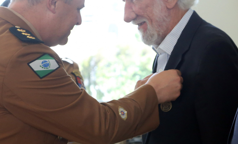 Batalhão da Policia Ambiental comemora 62 anos, vice governador Darci Piana recebe medalha do mérito ambiental.
Foto Gilson Abreu/ANPr