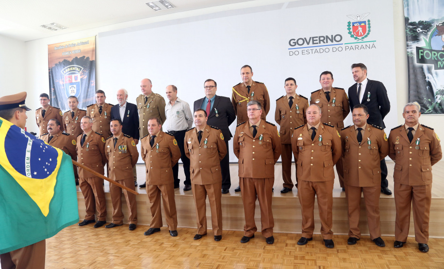 Batalhão da Policia Ambiental comemora 62 anos, vice governador Darci Piana recebe medalha do mérito ambiental.
Foto Gilson Abreu/ANPr