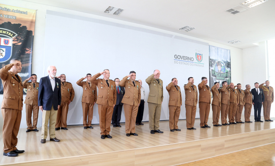 Batalhão da Policia Ambiental comemora 62 anos, vice governador Darci Piana recebe medalha do mérito ambiental.
Foto Gilson Abreu/ANPr
