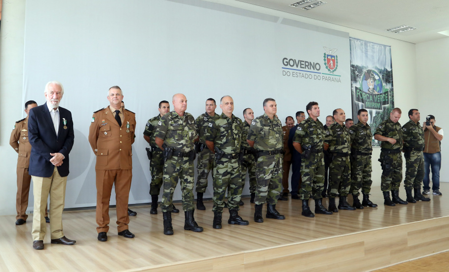 Batalhão da Policia Ambiental comemora 62 anos, vice governador Darci Piana recebe medalha do mérito ambiental.
Foto Gilson Abreu/ANPr