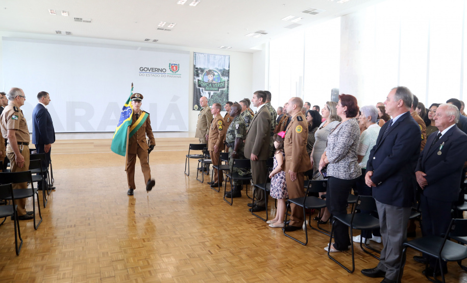 Batalhão da Policia Ambiental comemora 62 anos, vice governador Darci Piana recebe medalha do mérito ambiental.
Foto Gilson Abreu/ANPr