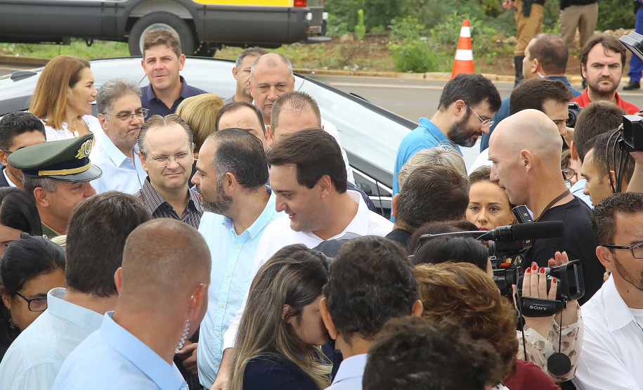 Governador Carlos Massa Ratinho Júnior inaugura em Guarapuava a nova sede do Colégio Estadual Leni Marlene Jacob  -  Guarapuava, 04/04/2019  -  Foto: Jaelson Lucas/ANPr