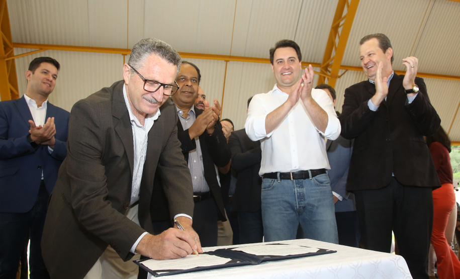 Governador Carlos Massa Ratinho Júnior inaugura em Guarapuava a nova sede do Colégio Estadual Leni Marlene Jacob  -  Guarapuava, 04/04/2019  -  Foto: Jaelson Lucas/ANPr
