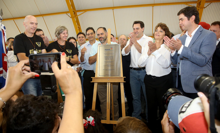 Governador Carlos Massa Ratinho Júnior inaugura em Guarapuava a nova sede do Colégio Estadual Leni Marlene Jacob  -  Guarapuava, 04/04/2019  -  Foto: Jaelson Lucas/ANPr