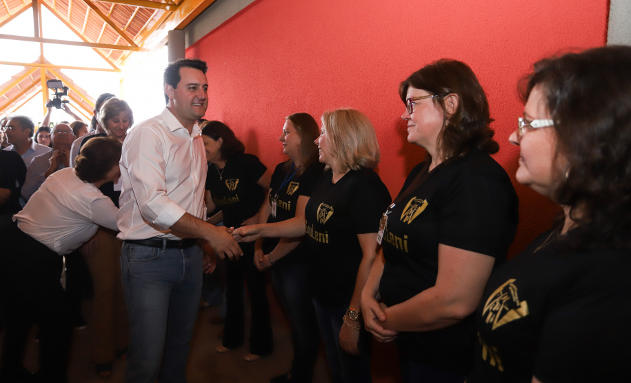 Governador Carlos Massa Ratinho Júnior inaugura em Guarapuava a nova sede do Colégio Estadual Leni Marlene Jacob  -  Guarapuava, 04/04/2019  -  Foto: Rodrigo Felix Leal/ANPr