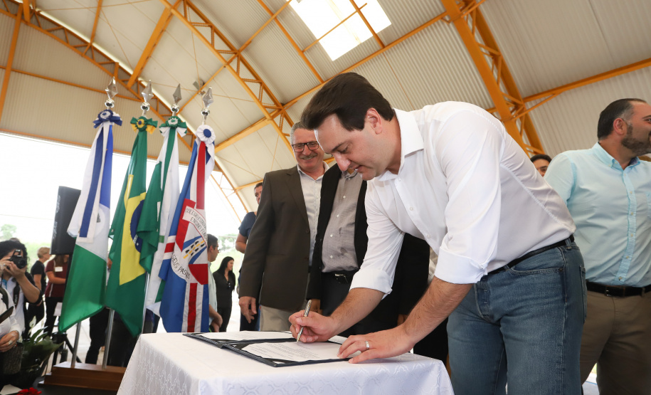 Governador Carlos Massa Ratinho Júnior inaugura em Guarapuava a nova sede do Colégio Estadual Leni Marlene Jacob  -  Guarapuava, 04/04/2019  -  Foto: Rodrigo Felix Leal/ANPr