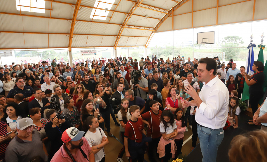 Governador Carlos Massa Ratinho Júnior inaugura em Guarapuava a nova sede do Colégio Estadual Leni Marlene Jacob  -  Guarapuava, 04/04/2019  -  Foto: Rodrigo Felix Leal/ANPr