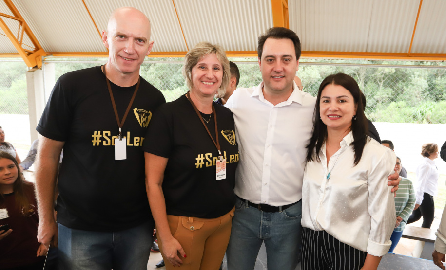 Governador Carlos Massa Ratinho Júnior inaugura em Guarapuava a nova sede do Colégio Estadual Leni Marlene Jacob  -  Guarapuava, 04/04/2019  -  Foto: Rodrigo Felix Leal/ANPr