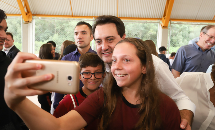 Governador Carlos Massa Ratinho Júnior inaugura em Guarapuava a nova sede do Colégio Estadual Leni Marlene Jacob  -  Guarapuava, 04/04/2019  -  Foto: Rodrigo Felix Leal/ANPr