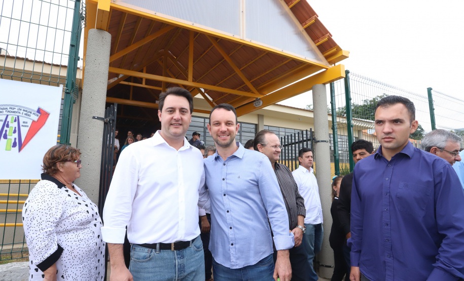 Governador Carlos Massa Ratinho Júnior inaugura em Guarapuava a nova sede do Colégio Estadual Leni Marlene Jacob  -  Guarapuava, 04/04/2019  -  Foto: Rodrigo Felix Leal/ANPr