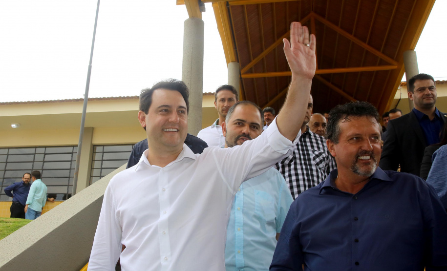 |Governador Carlos Massa Ratinho Júnior inaugura em Guarapuava a nova sede do Colégio Estadual Pedro Carli  -  Guarapuava, 04/04/2019  -  Foto: Jaelson Lucas/ANPr