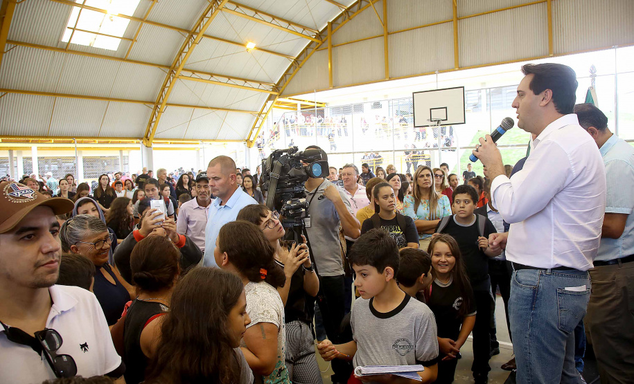 |Governador Carlos Massa Ratinho Júnior inaugura em Guarapuava a nova sede do Colégio Estadual Pedro Carli  -  Guarapuava, 04/04/2019  -  Foto: Jaelson Lucas/ANPr