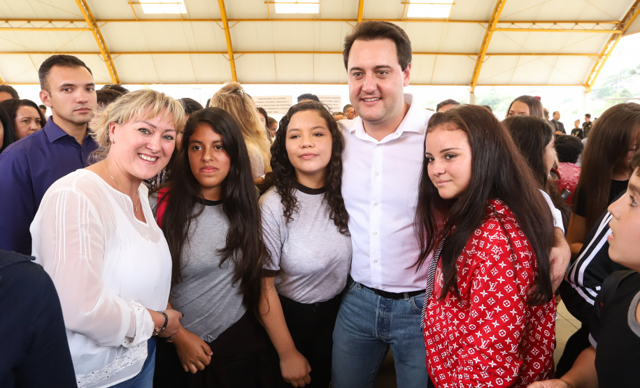 O governador Carlos Massa Ratinho Junior inaugurou nesta quinta-feira (4), em Guarapuava, região central do Paraná, as novas sedes dos colégios estaduais Leni Marlene Jacob e Professor Pedro Carli.  Foto: Rodrigo Felix Leal/ANPr