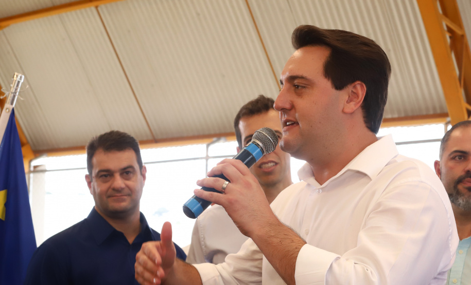 O governador Carlos Massa Ratinho Junior inaugurou nesta quinta-feira (4), em Guarapuava, região central do Paraná, as novas sedes dos colégios estaduais Leni Marlene Jacob e Professor Pedro Carli.  Foto: Rodrigo Felix Leal/ANPr