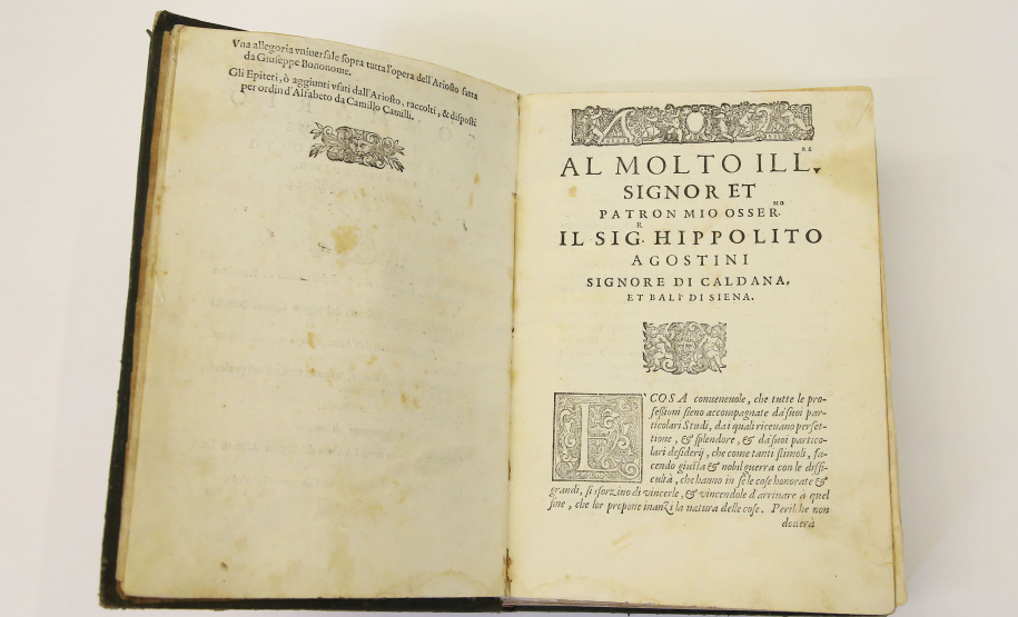 Biblioteca Pública do Paraná. Restauro de livros antigos. Foto: Jaelson Lucas/ANPr