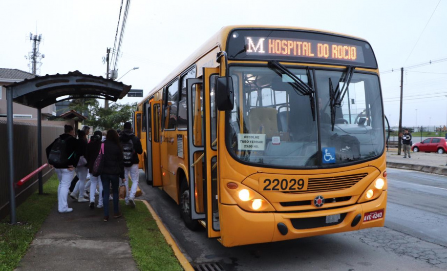 Entrou em operação nesta segunda-feira (08) a linha Tubo Ferrari/Hospital do Rocio, que permitirá a ligação ao Hospital, em Campo Largo, saindo da Estação Tubo Ferrari. Foto: COMEC