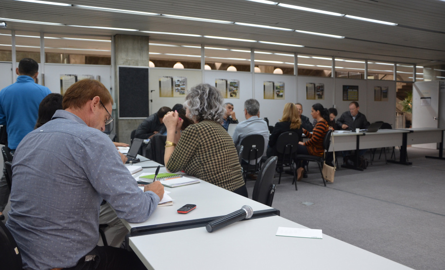 Representantes do Conselho Estadual de Segurança Alimentar e Nutricional (Consea/PR) reuniram-se nos dias 8 e 9 de abril para debater o desenvolvimento de políticas públicas para o setor e o modelo da Conferência Estadual de Segurança Alimentar e Nutricional 2019, agendada para os dias 4 e 5 de agosto.  -  Curitiba, 10/04/2019  -  Foto: Divulgação SESA