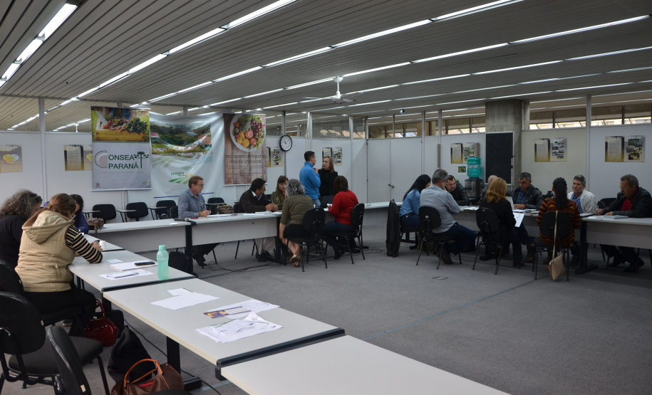 Representantes do Conselho Estadual de Segurança Alimentar e Nutricional (Consea/PR) reuniram-se nos dias 8 e 9 de abril para debater o desenvolvimento de políticas públicas para o setor e o modelo da Conferência Estadual de Segurança Alimentar e Nutricional 2019, agendada para os dias 4 e 5 de agosto.  -  Curitiba, 10/04/2019  -  Foto: Divulgação SESA