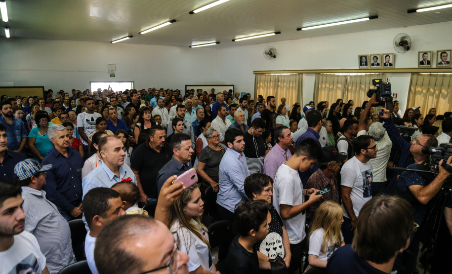 O governador Carlos Massa Ratinho Junior  assina ordem de serviço para construção de Escola em Mauá da Serra nesta quarta-feira (10).  Mauá da Serra, 10/04/2019 -  Foto: Geraldo Bubniak/ANPr